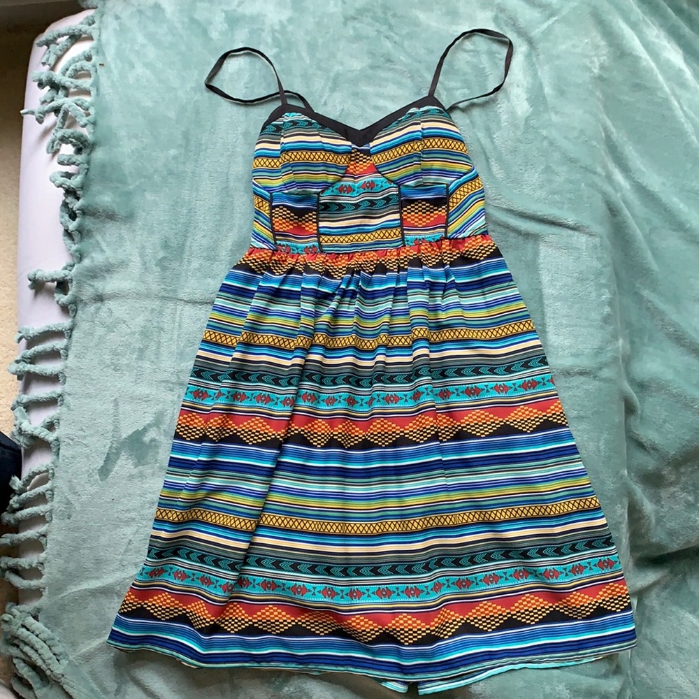 Strappy dress WITH POCKETS!
